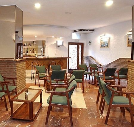 Kross Medina Azahara Torremolinos Restaurant photo