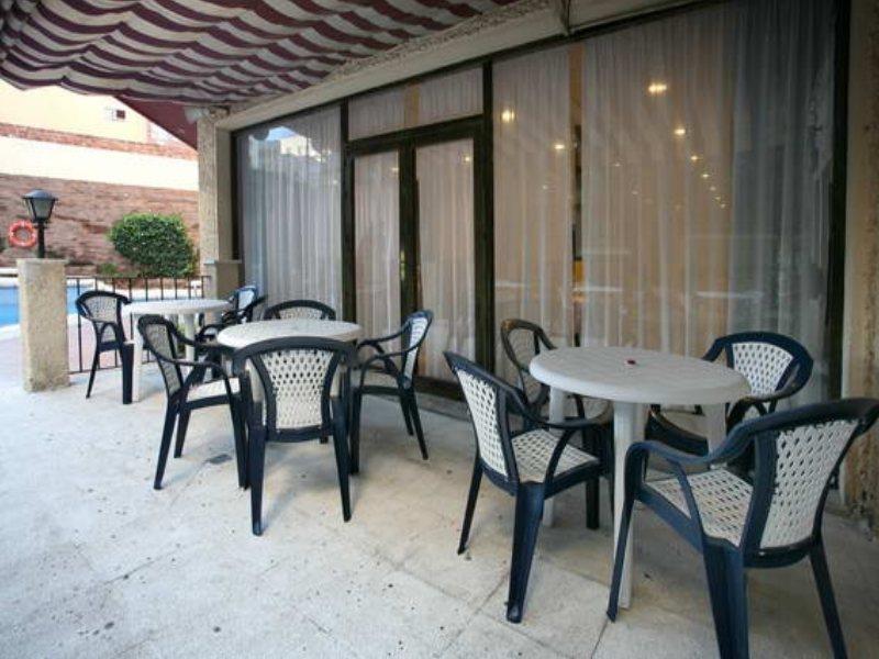 Kross Medina Azahara Torremolinos Exterior photo